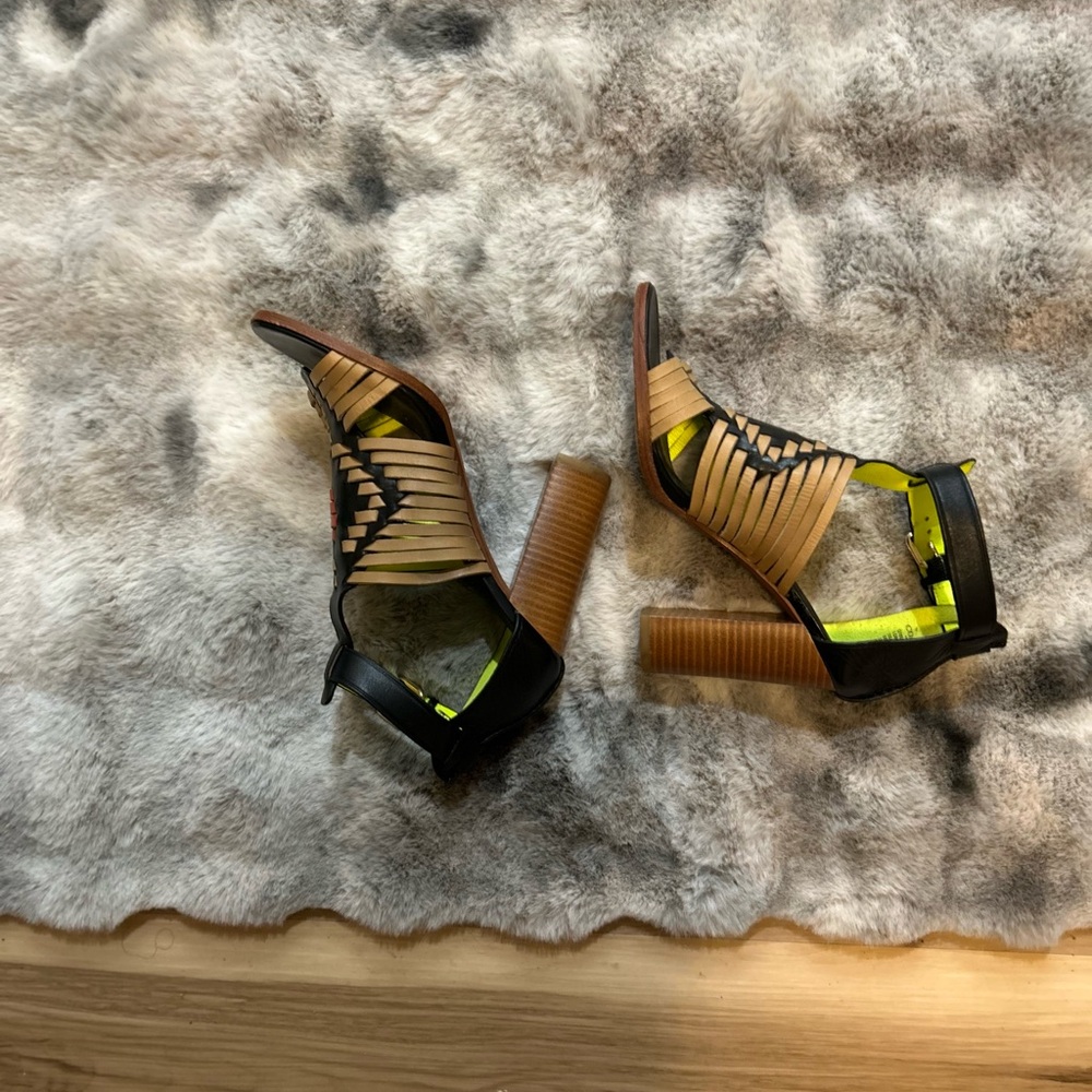 Coach | Lorrie Leather woven block heel sandals 8.5 - Picture 4 of 8